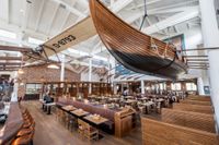 Bubba Sevens Restaurant mit Wikingerschiff